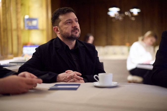 Šaltiniai: Ukraina ir JAV derina naują taikos plano iniciatyvą