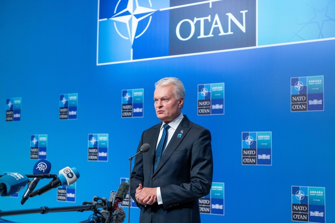 Nausėda tikisi, kad Ukrainos narystės NATO klausimas grįš į Aljanso darbotvarkę