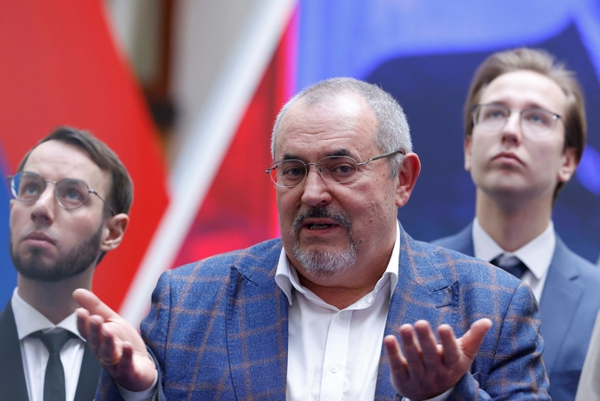 Rusija suėmė Kremliaus kritiką, ketinusį dalyvauti rugsėjį vyksiančiuose rinkimuose