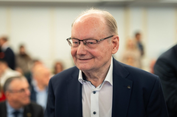 Signatarai apie Kazimirą Prunskienę: ryški lyderė, kurią lydėjo ir prieštaringi sprendimai