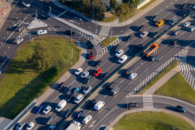 Lietuvos keliams žada milijardą