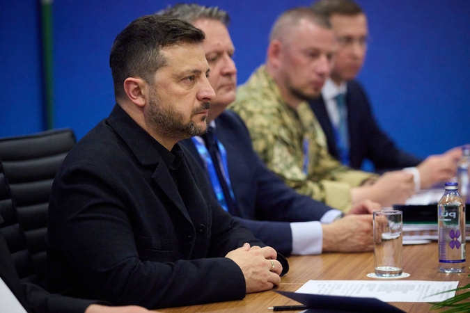 Volodymyras Zelenskis pakviestas į „Norinčiųjų koalicijos“ susitikimą Prancūzijoje liepos 13 dieną 