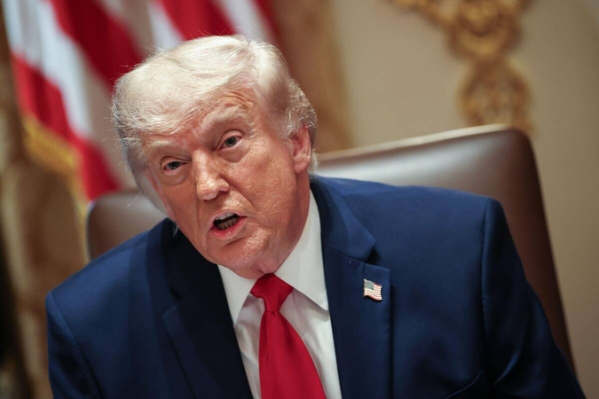 Trumpas grasina pulti paslaptingąjį Irano Kirtiklio kalną