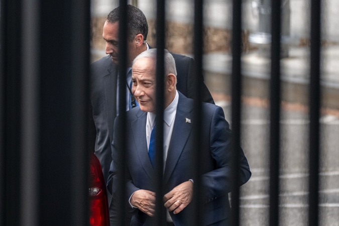 Benjaminas Netanyahu pirmą kartą nuo karo su Iranu pradžios susitiko su Donaldu Trumpu 