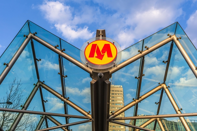 Lenkija deportavo Varšuvos metropoliteną paralyžiavusį ukrainietį