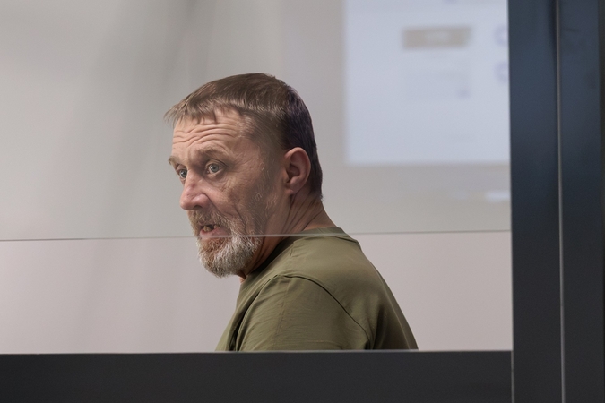 Žvėriškas išpuolis Šilainiuose: kokios bausmės sulauks sadistas, talžęs kirviu vaiko akyse jo mamą?