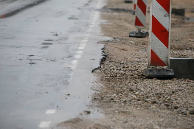 Pradeda tvarkyti vieną pagrindinių krašto kelių Vilniaus rajone