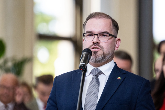 Lietuva ir Ukrainos DEMZ pasirašė sutartį dėl naujos amunicijos gamyklos Lietuvoje 