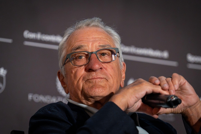 1943 — gimė JAV aktorius, „Oscaro“ laureatas Robert De Niro.