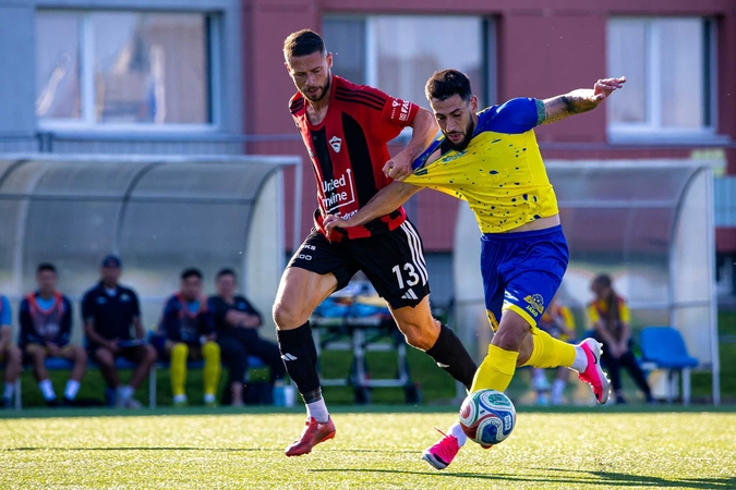 Futbolo pirmenybėse vėl pasikeitė lyderis