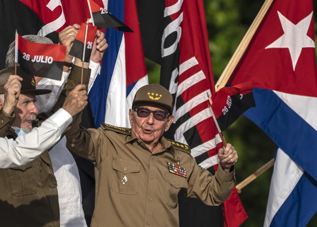Raulis Castro po kelių mėnesių pertraukos pasirodė viešumoje