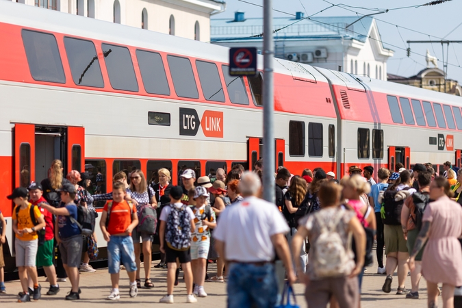 Dėl geležinkelio remonto laikinai keisis dviejų maršrutų traukinių tvarkaraščiai