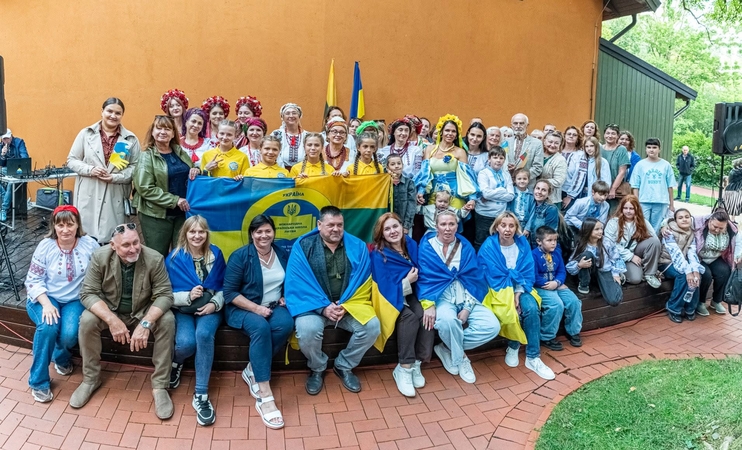 Proga: minėjime dalyvavo dešimtys ukrainiečių bendruomenės Klaipėdoje narių.