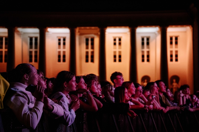 „Vilniaus dienų“ penktadienio vakarą užkurs „Kamanių šilelis“ ir Free Finga