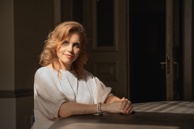 Testas: „Pirmieji mano knygų skaitytojai yra mano vaikai. Ir mano vidinis vaikas, kad ir kaip keistai tai skambėtų“, – atvirauja rašytoja V. Maksvytė.