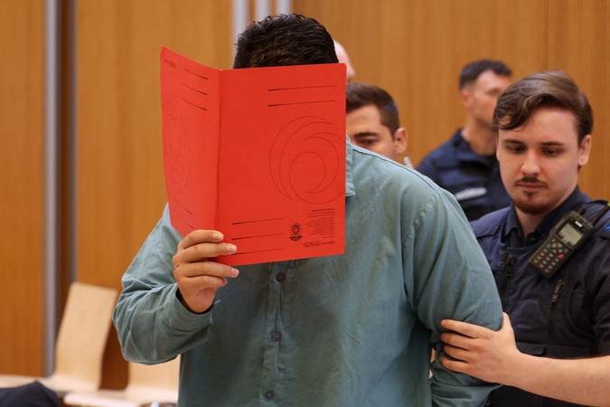 Miunchene pražūtingą išpuolį įvykdžiusiam afganistaniečiui skirtas įkalinimas iki gyvos galvos