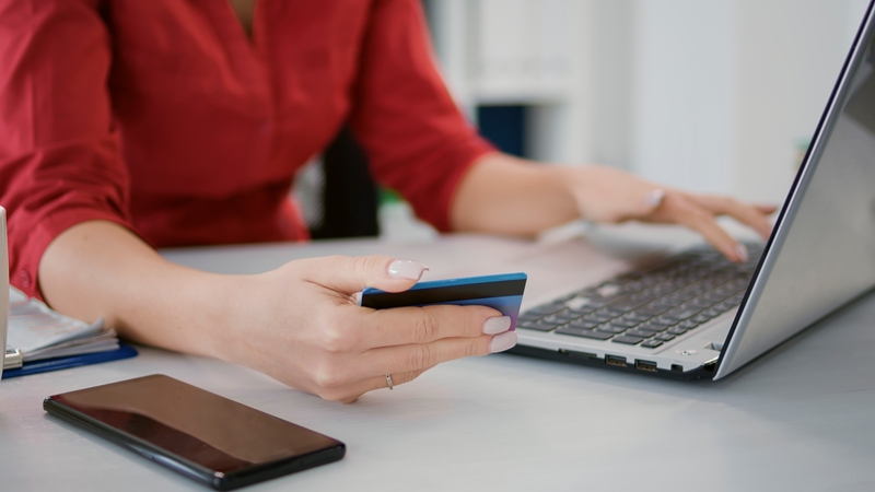 Perkate internetu? Šios klaidos gali brangiai kainuoti