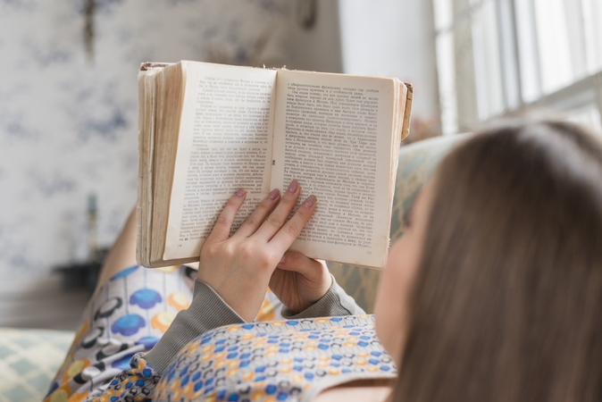 Regresas: įpratus prie greitai besikeičiančio informacijos srauto, perskaityti ir suprasti net XX a. klasikų kūrinius ima virsti ne taip lengvai įveikiamu iššūkiu.