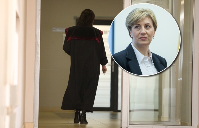 Teisėja pažėrė kaltinimų vadovei: ji mus gąsdina ir baugina