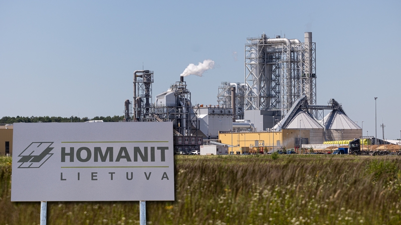 Bendruomenei skundžiantis dėl „Homanit“ gamyklos taršos – ministrės pažadas