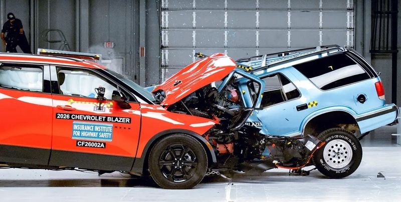  Eksperimentas: „Chevrolet Blazer“ testas – pavyzdys, kaip progresuoja automobilių saugumo technologijos.