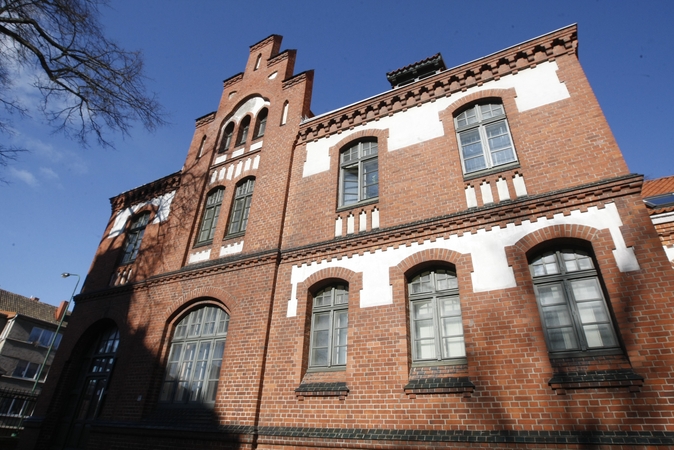 Sprendimas: pasirašytas įsakymas, kuriuo KU suteikiamas pedagogų rengimo centro statusas šešeriems metams.