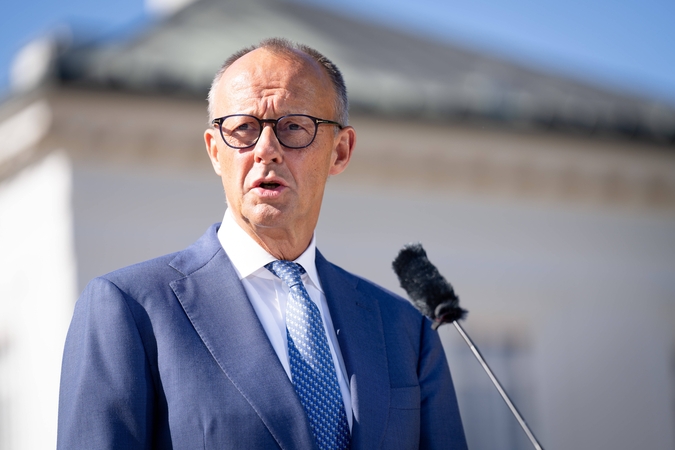 Merzas: tie, kurie rengia hibridines atakas prieš Vokietiją, „už tai sumokės“