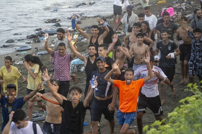 Ispanija susimovė – Lietuvai teks vėl priimti „solidarumo“ migrantus?