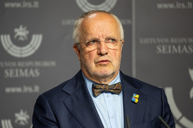 Glaustai: pataisos dėl seksualinių nusikaltėlių prieš vaikus viešinimo, atmestas ieškinys Nausėdai