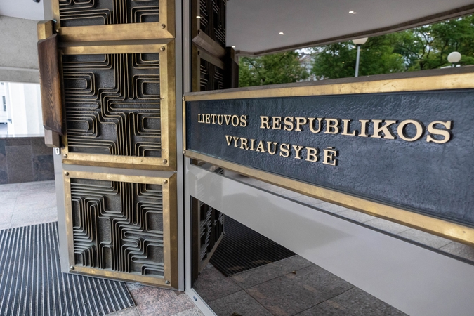 Dėl Vyriausybės vėlavimo stringa darbai Seime: sulaukė pagrūmojimo