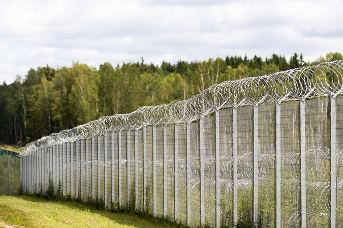 Nutylėtas pasieniečių užpuolimo atvejis: pareigūnai atsidūrė tarp dviejų girnų