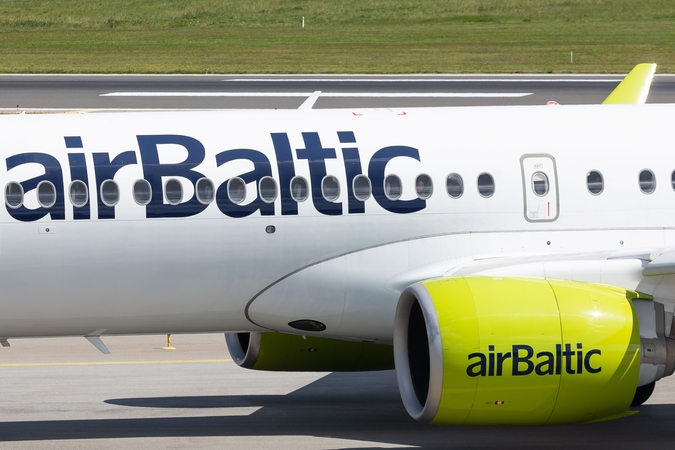 Ministro patarėjas: sumažėjus „airBaltic“ skrydžių, keleiviai nenukentės, nes bus alternatyvų