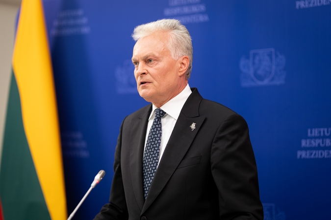 Prezidentas apie rusų kalbos atsisakymą: žmogus turi taikytis prie valstybės, kurioje gyvena