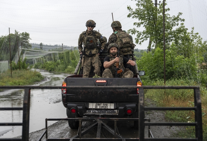Rusijos pajėgos praėjusią parą neteko 1 190 karių