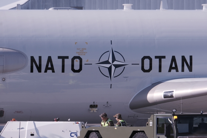 Žiniasklaida: šią savaitę surengtos neskelbtos NATO karinės pratybos, dalis jų – aplink Kaliningradą