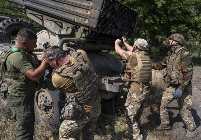 Ukrainos SBU: per 40 dienų operaciją atakuota daugiau kaip 100 strateginių Rusijos objektų