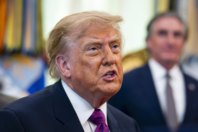 Trumpas pareikalavo proceso prieš Iraną dėl nužudytų demostrantų
