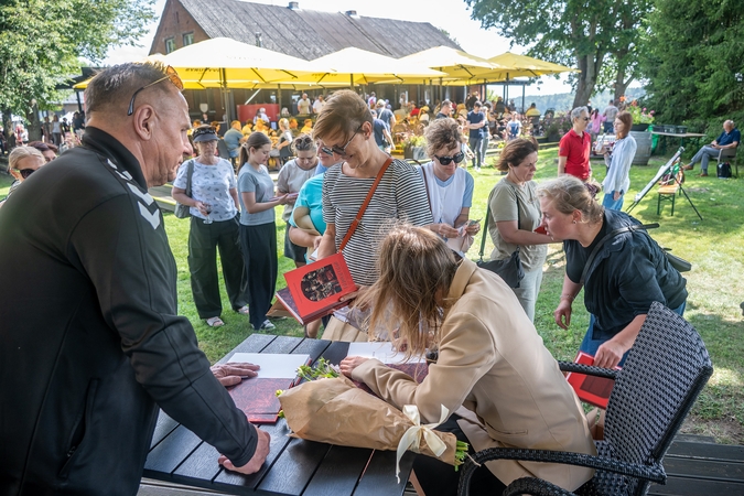 Penktasis senovės dienų renginys Merkinėje iškeliauja partizanų takais