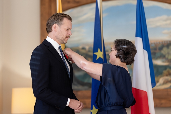  Gabrieliui Landsbergiui įteiktas Garbės legiono ordino riterio ženklas