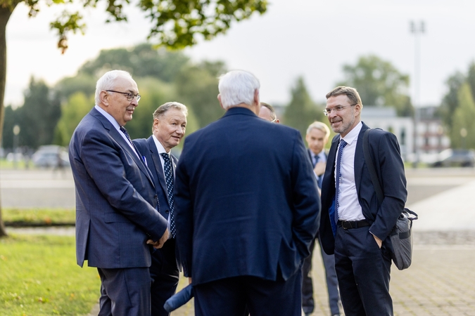 Vyriausybės nariai lankėsi Klaipėdos universitete