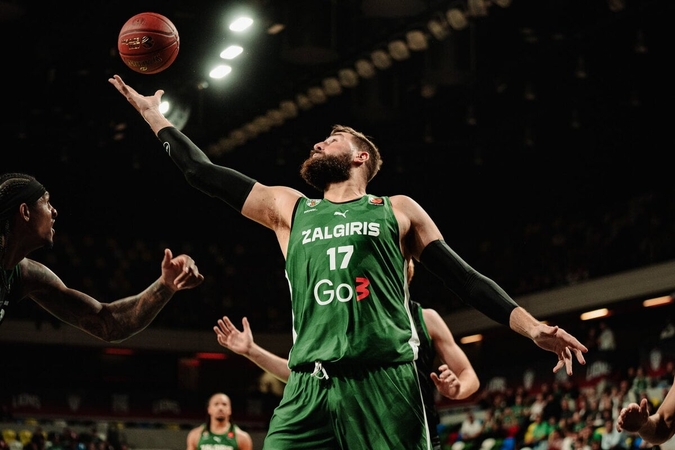 Londone „Žalgiris“ sutriuškino Vroclavo komandą