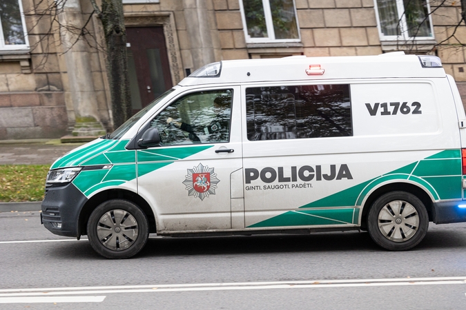 Sulaikytos nepilnametės kišenėse – narkotikai