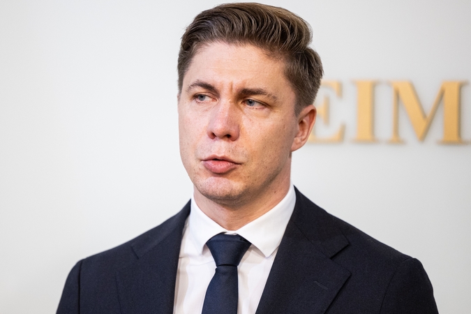 Premjeras: neturiu nei skrynelės, nei „šėputės“, nei stalčiuko