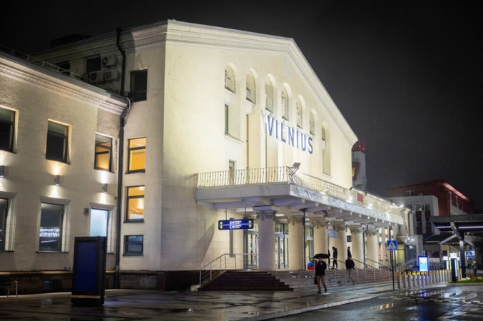 LTOU: dėl oro pavojaus du skrydžiai nukreipti į Kauną, vienas lėktuvas vėluoja