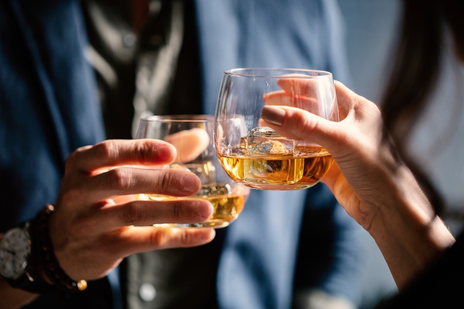 NTAKD: pastaraisiais metais daugėjo nesaikingai vartojančiųjų alkoholį, augo tabako vartojimas