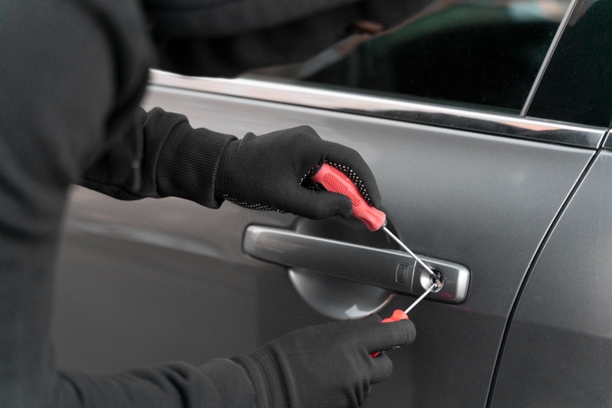 Iš Gedimino prospekto Vilniuje pavogtas automobilis