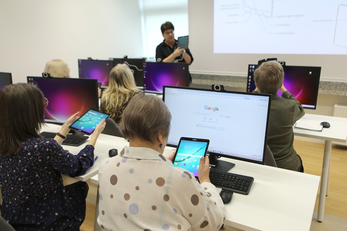  Priežastis: neretai mokymų dalyviai geba naudotis planšetiniais kompiuteriais – jie ateina, kad išmoktų įvaldyti daugiau funkcijų.