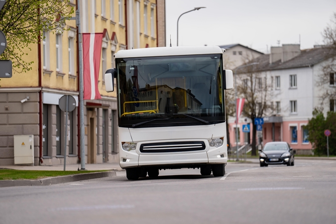 Latvija nuo kitų metų planuoja sustabdyti keleivių vežimą į Rusiją ir Baltarusiją