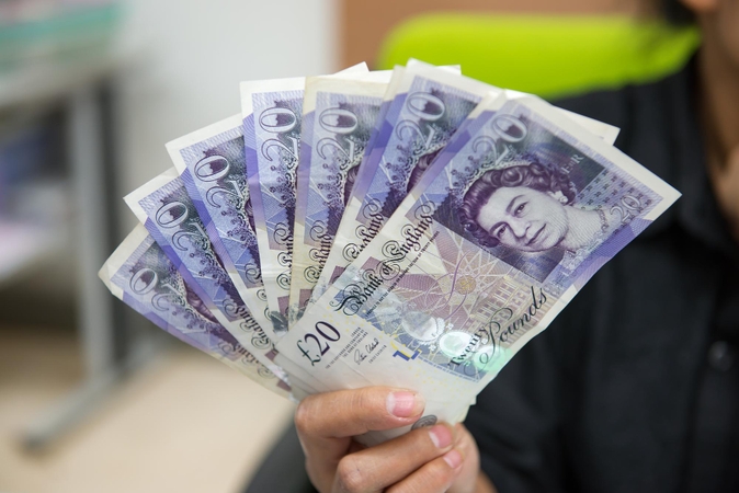Milijardierius JK partijai „Reform UK“ paaukojo 36 mln. svarų
