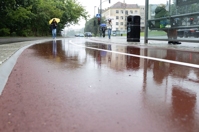 Vilniuje – intensyvus lietus: ruošėsi sudėtingoms sąlygoms, bet ar to prireikė?
